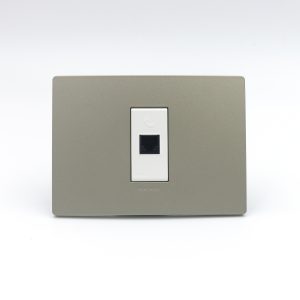 TOMA TELEFONO RJ11 S33 PLACA ARENA Y DADOS S22 BLANCOS SINTHESI
